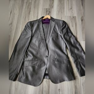 Zara suit